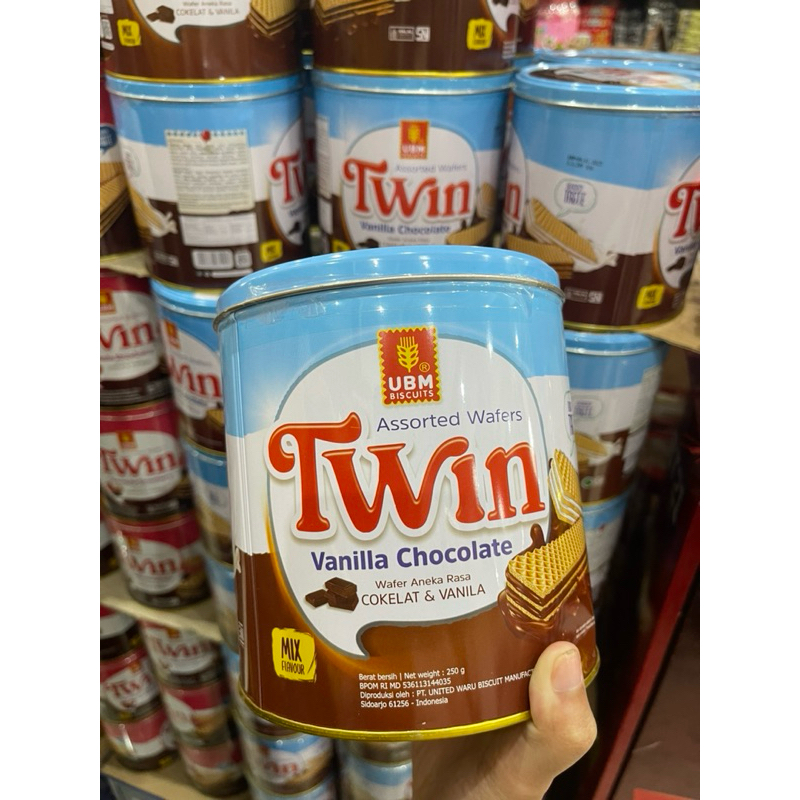 TWIN ASSORTED WAFER UBM