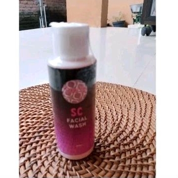 FACIAL WASH DEEVA / Deeva Skincare