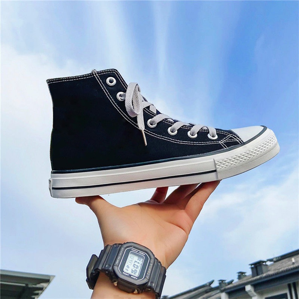 Sneaker Cewe Fashionable Kasual Sepatu Wanita Hitam Putih Nyaman Sneakers Cewek TYLOR kekinian