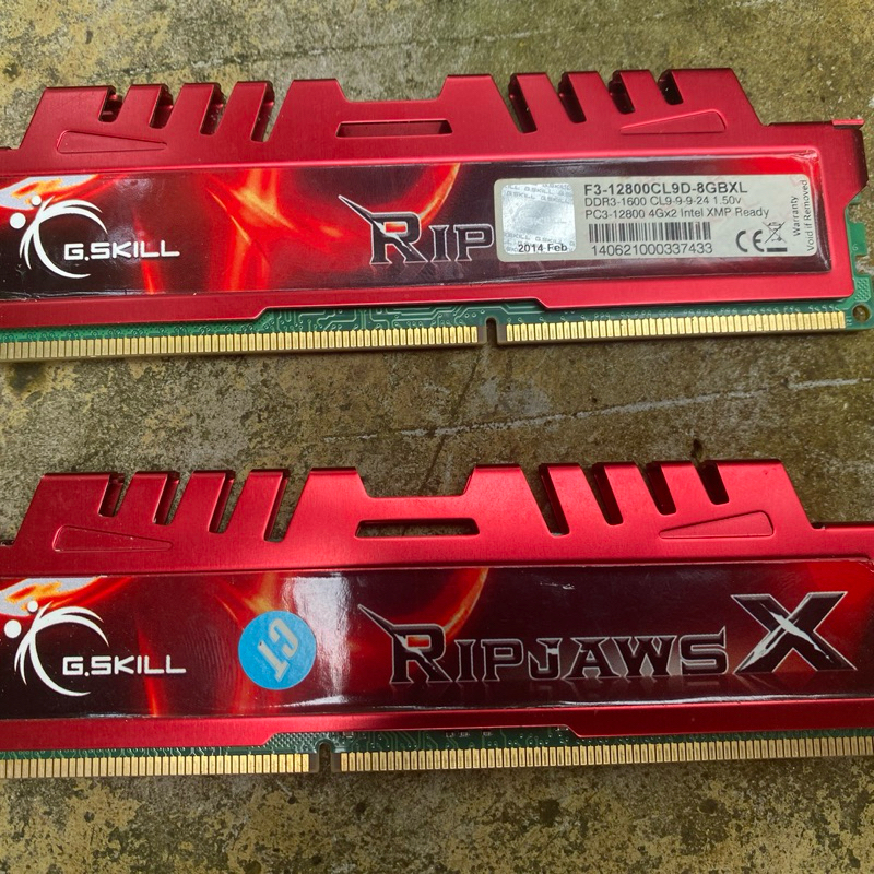 RAM G Skill RipJaws DDR3 8GB ( 4GBx2 keping  )