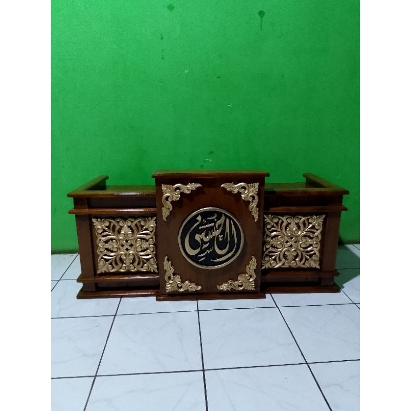 Meja majelis , mimbar majelis , mimbar , meja ngaji , mimbar kayu jati , meja jati , mimbar  lesehan