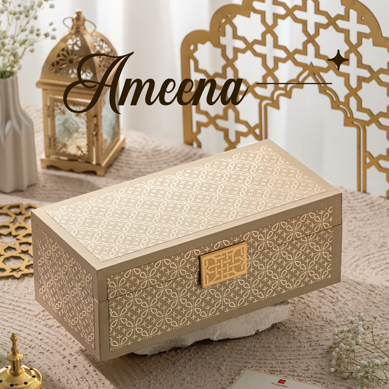 

AMEENA Hampers