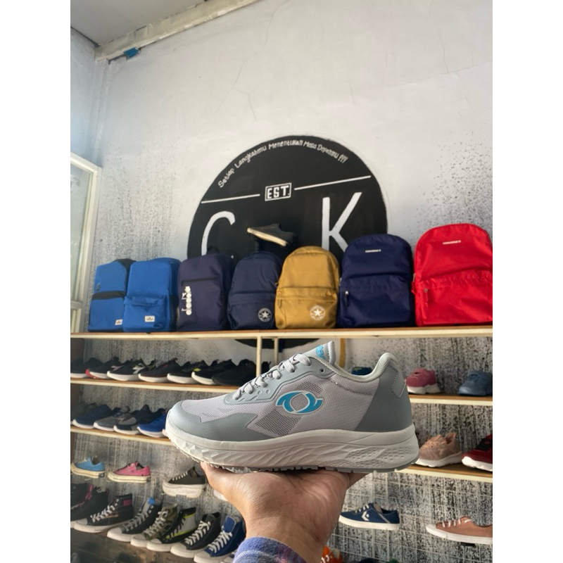 Astec IRIS RUNNING LightGrey