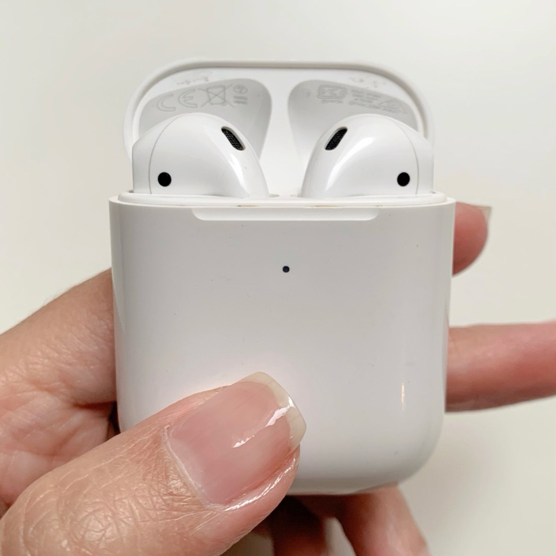 [PRELOVED] Airpods Gen 2 Apple