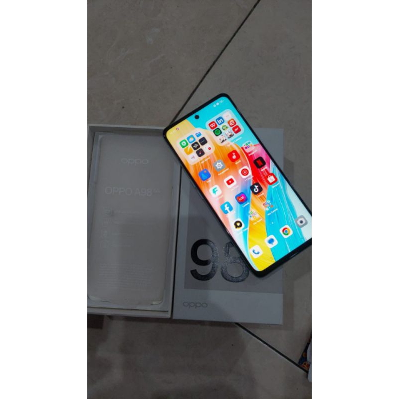 Oppo A98 5G 8/256 gb second