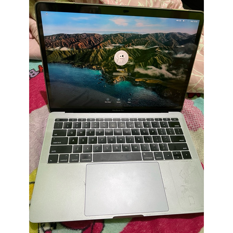 Macbook Pro 2017 (Preloved)