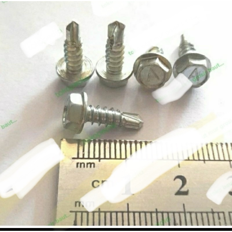 (100 pcs) sekrup baja ringan 8x13