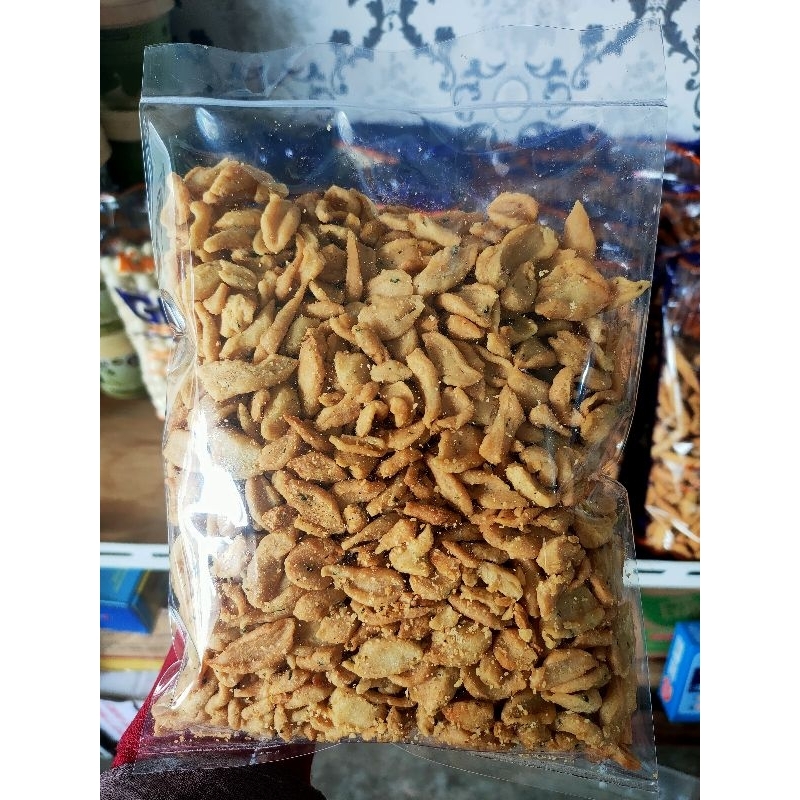 

Kue Keripik Bawang Gunting Jadul kemasan 500gr