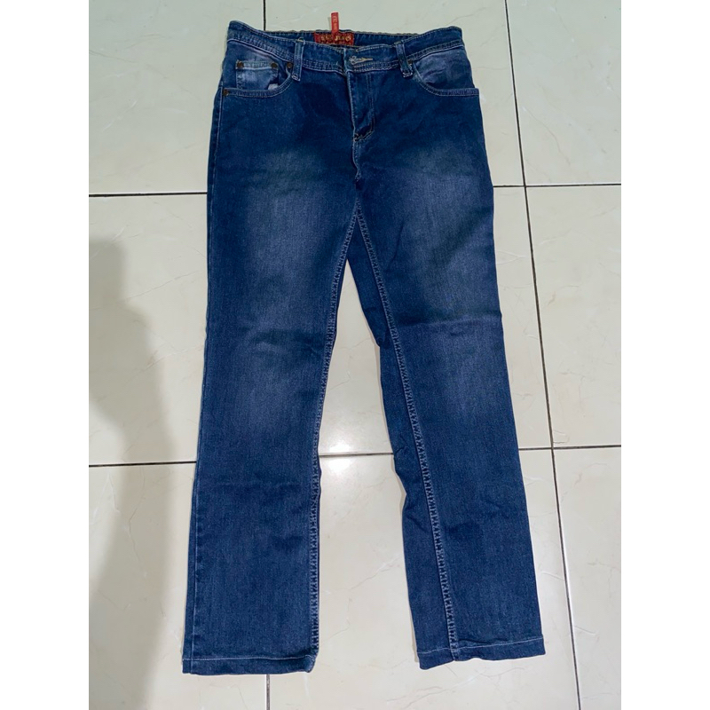 DGS jeans & Celana Bahan Basic