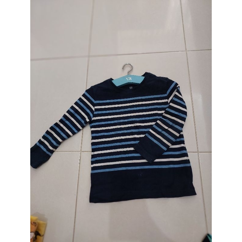 preloved sweater uniclo anak