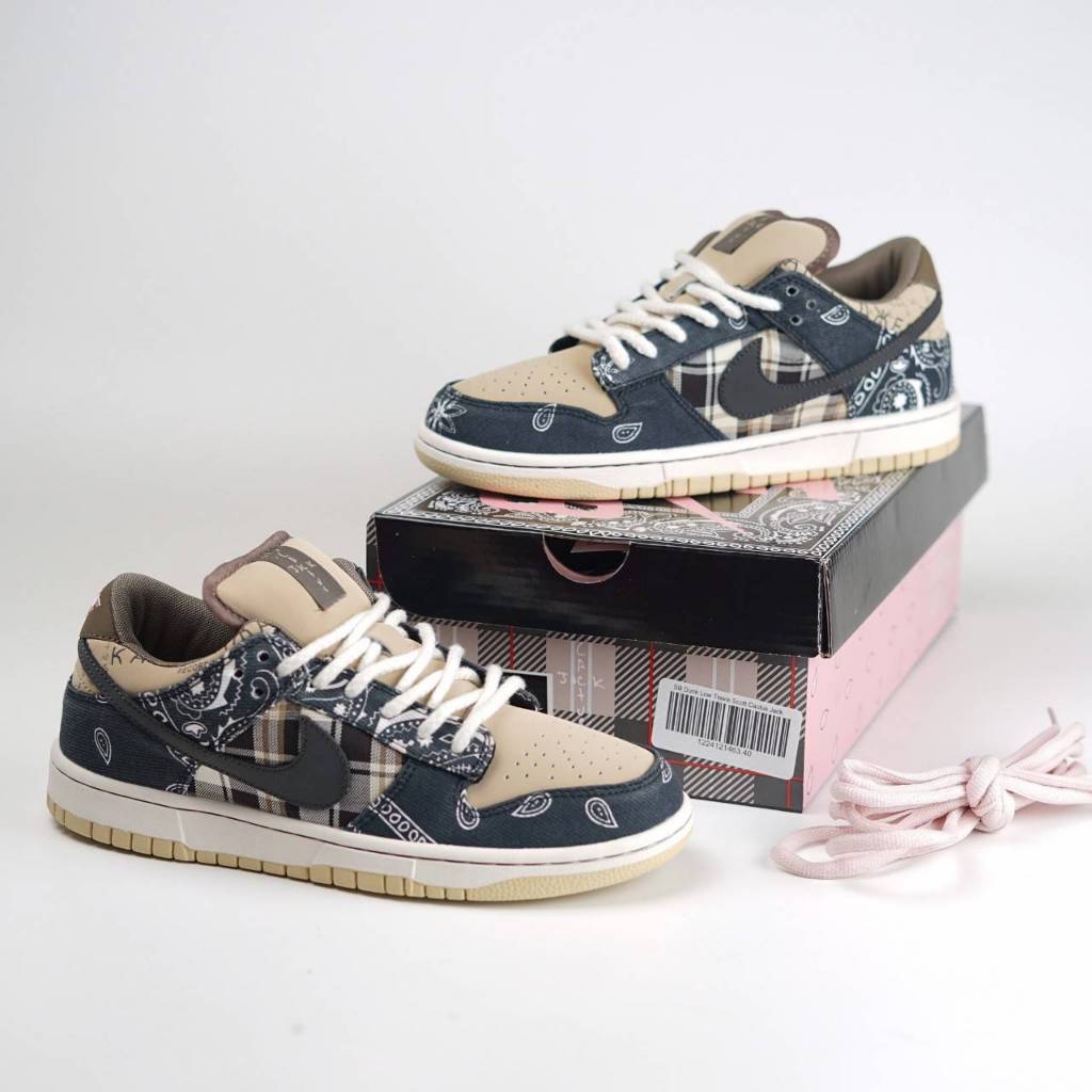 (KS) Sepatu SB Dunk Low X Travis Scott