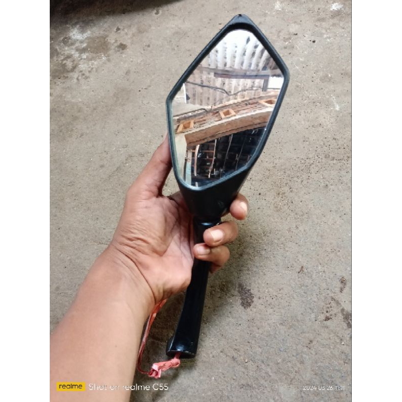 Spion KANAN Honda CBR150R Facelift ORI BEKAS