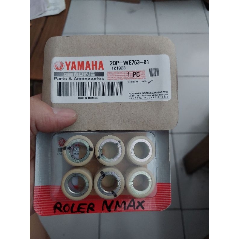 roller nmax 2DP-We763-01
