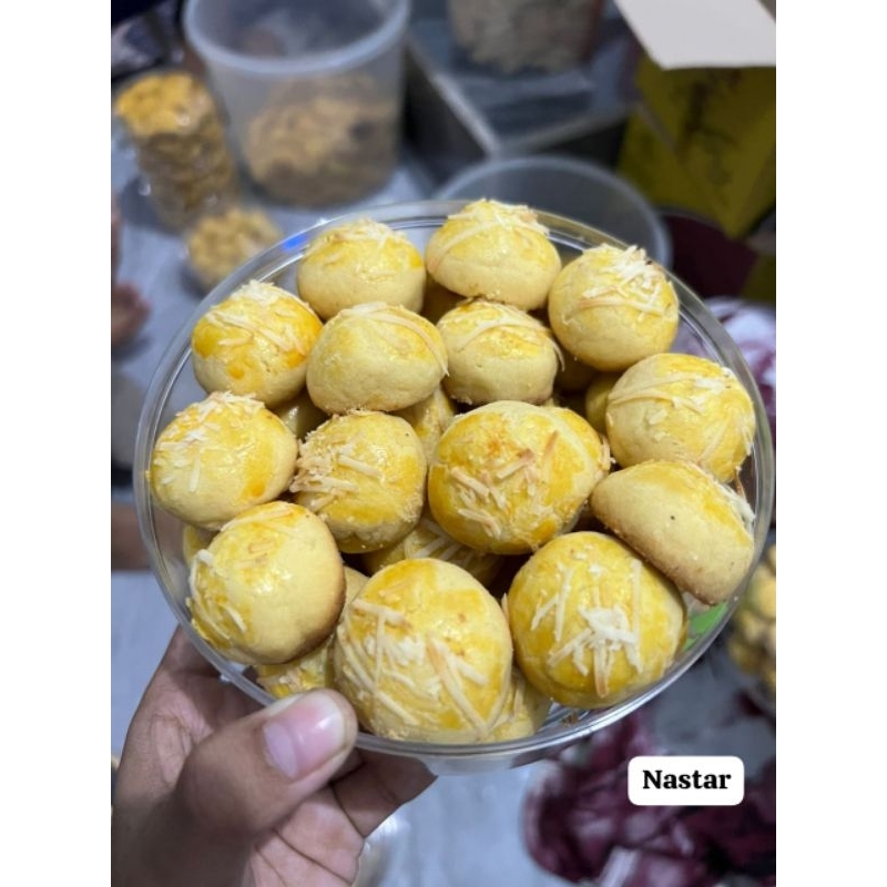 

Kue kering lebaran nastar stik coklat dollar putri salju