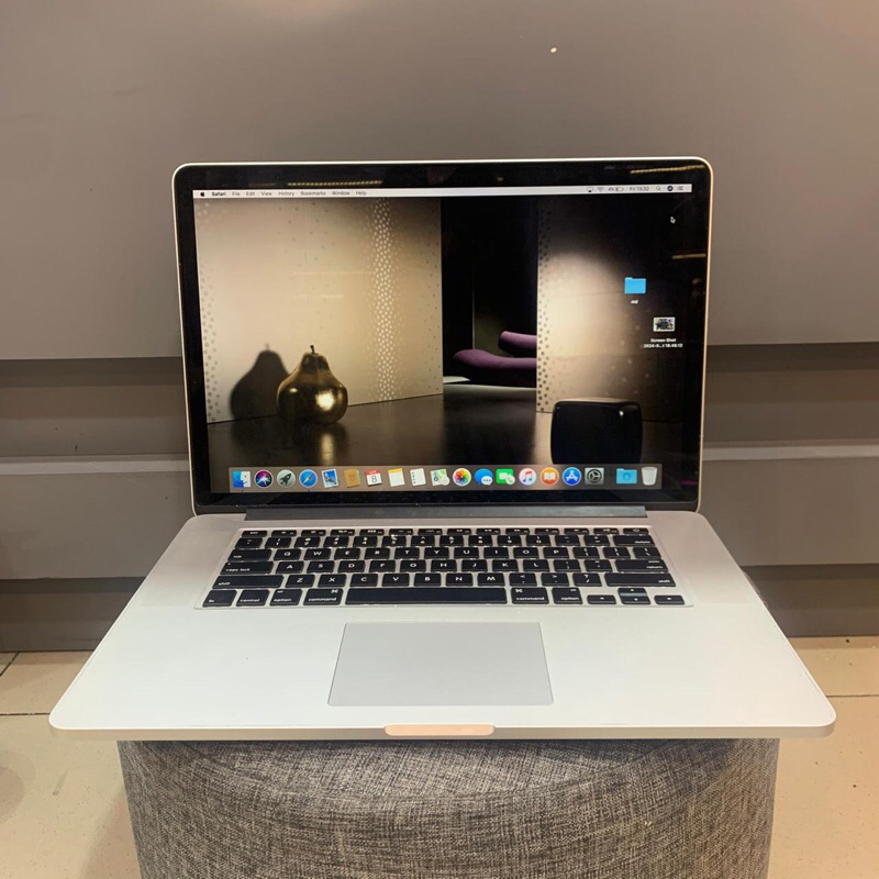 macbook pro 2013 Ram 16 GB SSD 128 GB 15 inch i7