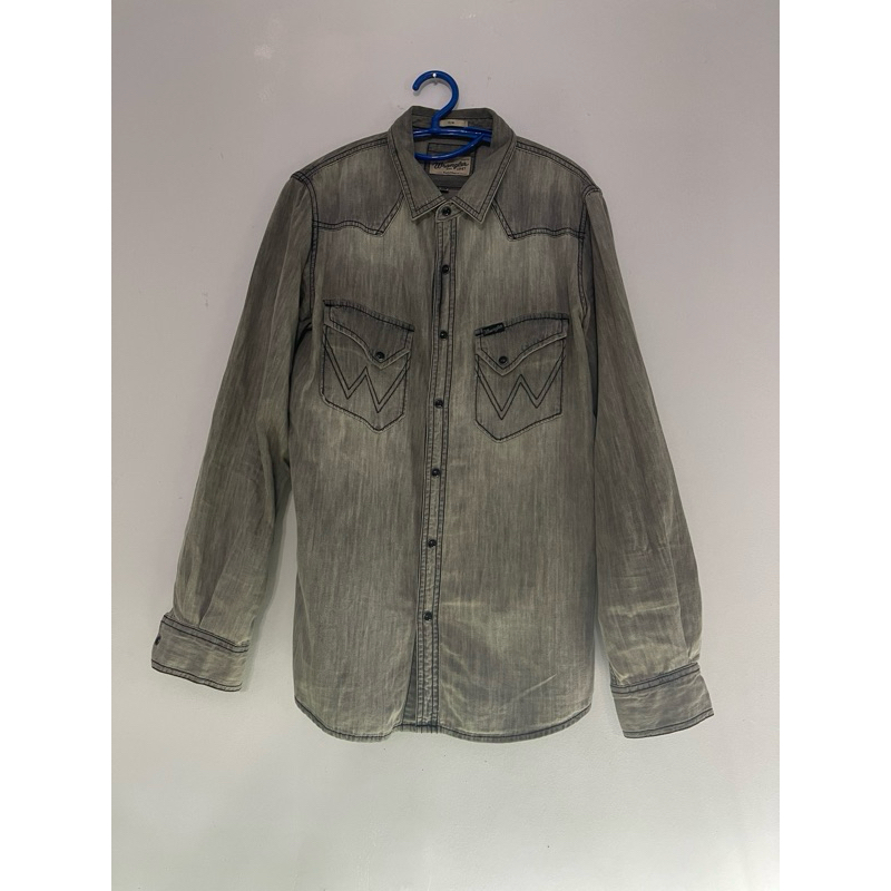 kemeja Wrangler 100% origanal. kemeja jeans lengan panjang limited stock used, 2nd