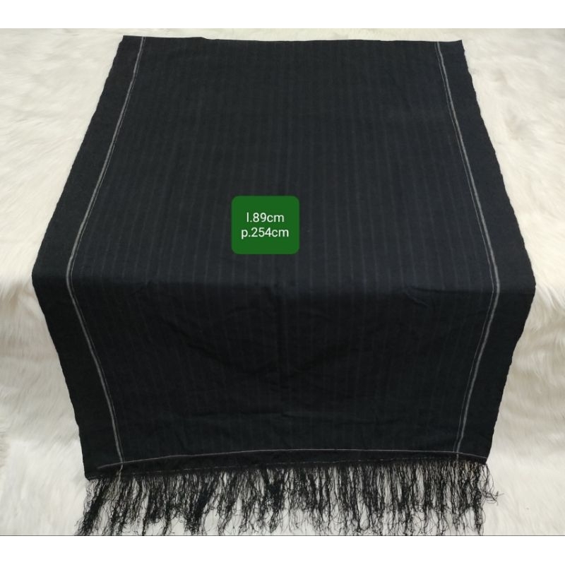 Ulos suri suri najolo, traditional Batak clothing

