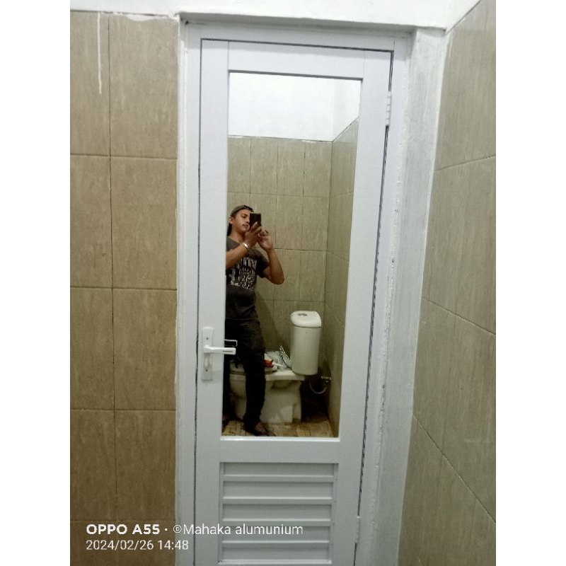 Pintu Kamar mandi/Kusen Alumunium