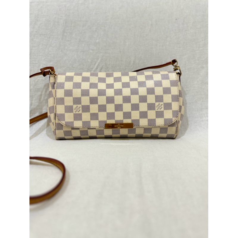 TAS LV FAVORITE MM DAMIER AZUR PRELOVED BAG