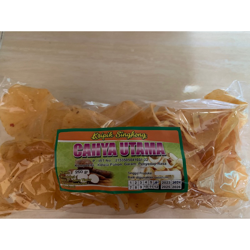 

kripik singkong gurih pedas