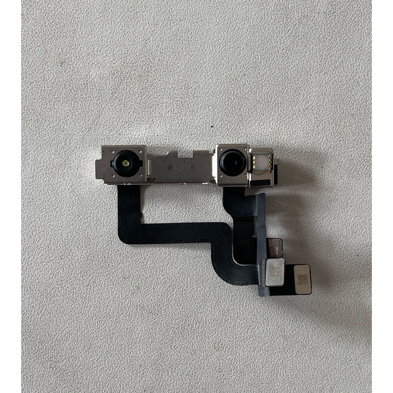 Kamera depan iphone xr