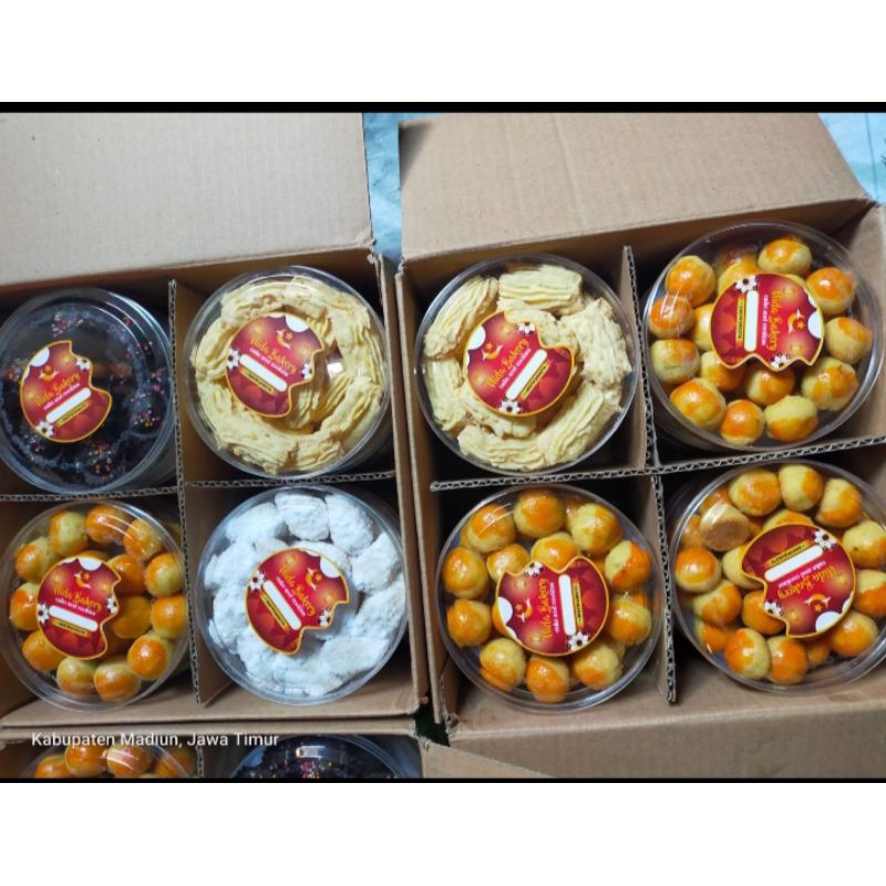 

paket kue kering