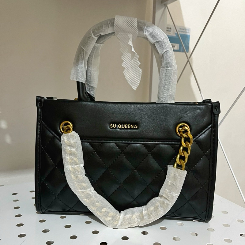Su Queena Tas Selempang Black
