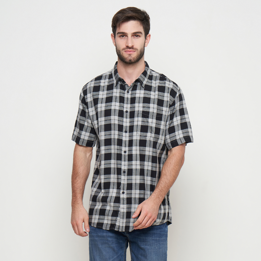 THE GAB'S KEMEJA PRIA LENGAN PENDEK REGULAR FIT MOTIF KOTAK - KOTA AABC461M0324