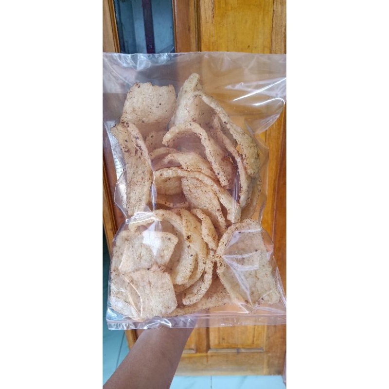 

KERUPUK CINGUR (KIKIL) 100GRAM