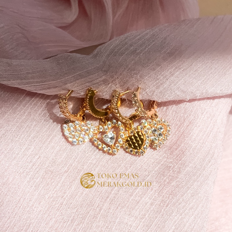 Anting Emas Klip Hati Anting Hati Diamond looks Emas Kadar 700