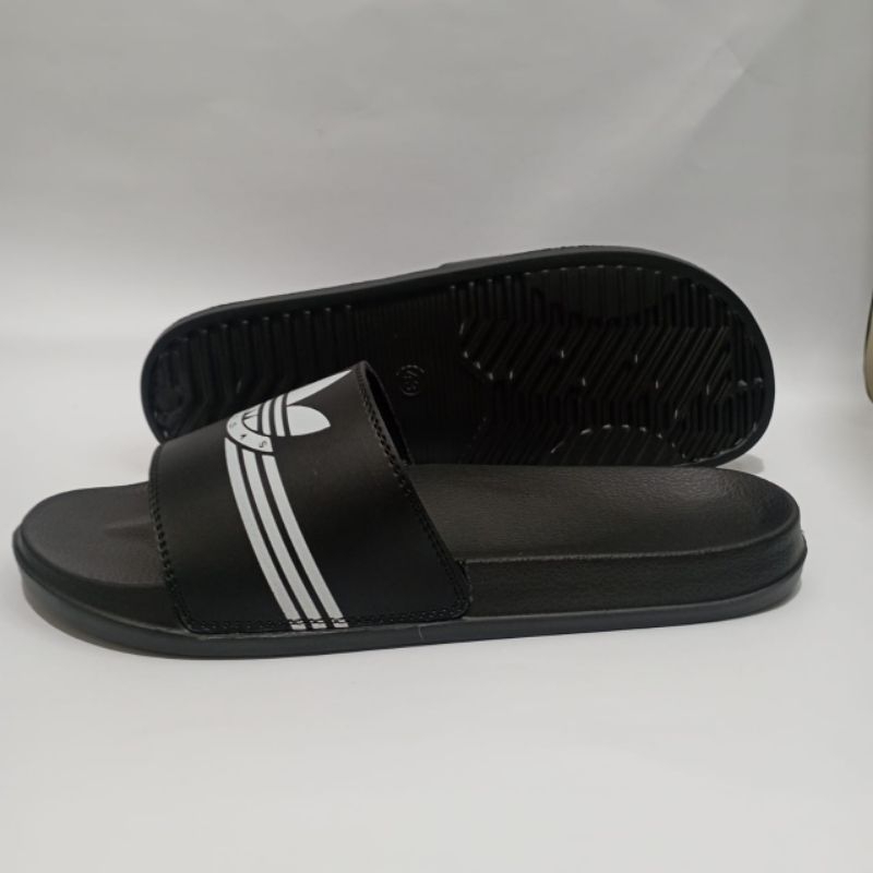 sandal slop pria anti licin