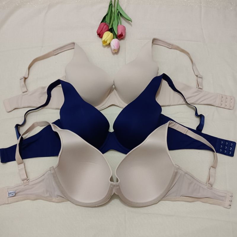 Sale Bra Luludi By wacoal Kawat busa tipis big Cup uk 34/36/38 Cup C/D