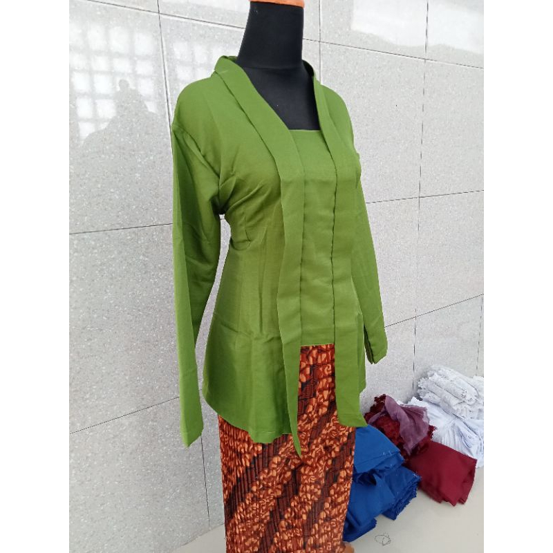 KEBAYA KARTINI POLOSAN