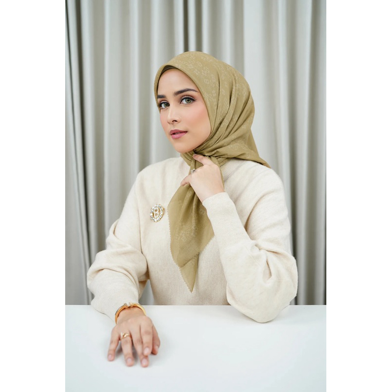 Preloved Buttonscarves Monogram Mauve Scramble Willow