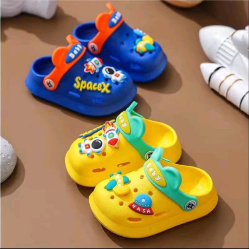 sandal anak import astronot pesawat