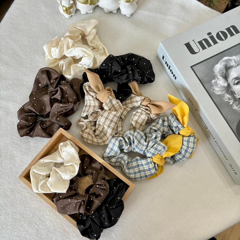 MKY CLOTHING SCRUNCHIES PREMIUM
