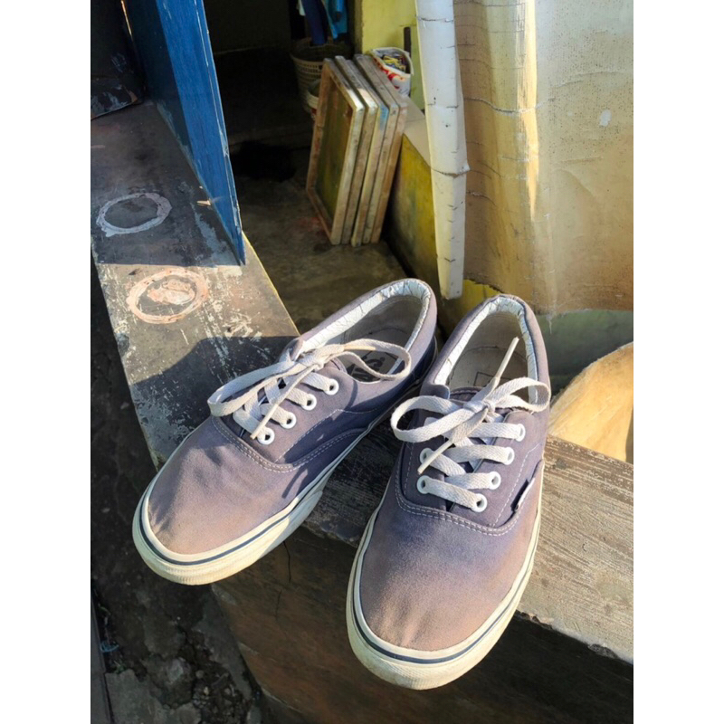 vans era second