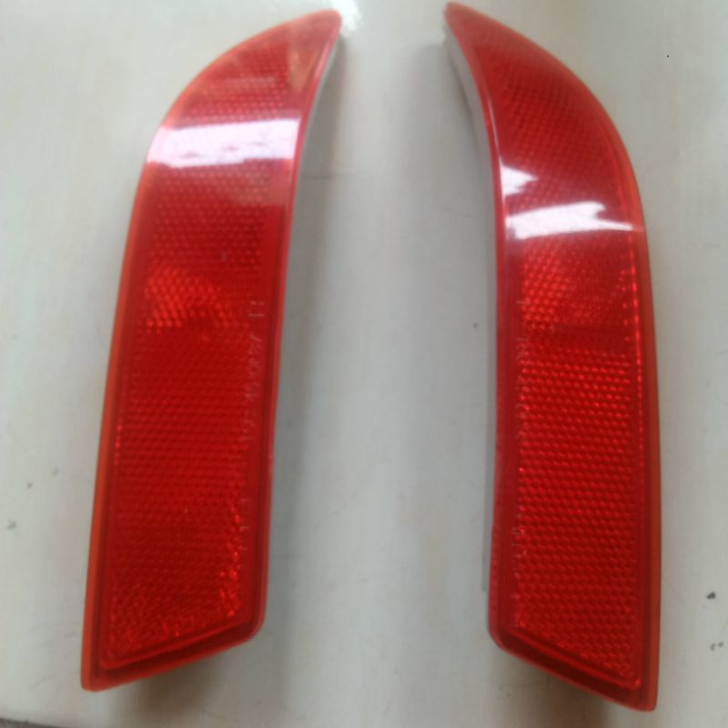 lampu reflektor avanza-xenia 2012-2016 original