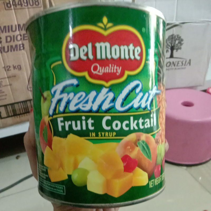 

Delmonte freshcut fruit cocktail 825gr PROMO buah kaleng