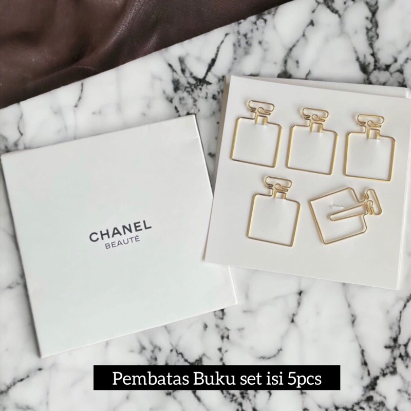 

Chanel Beaute Pembatas Buku satu set isi 5pcs Original Gift parfum