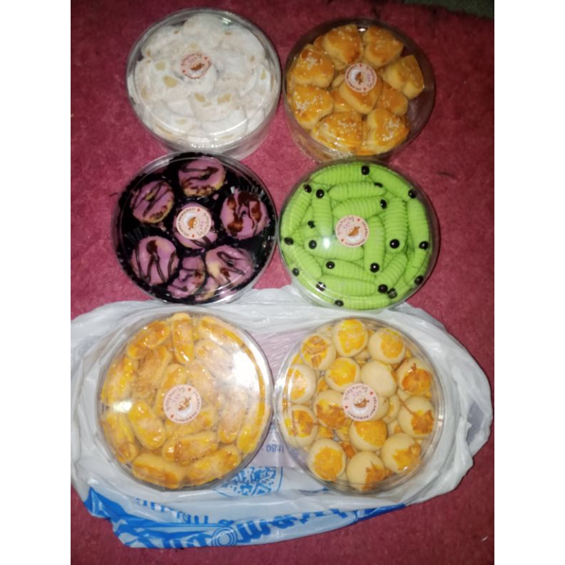 

Paket Kue