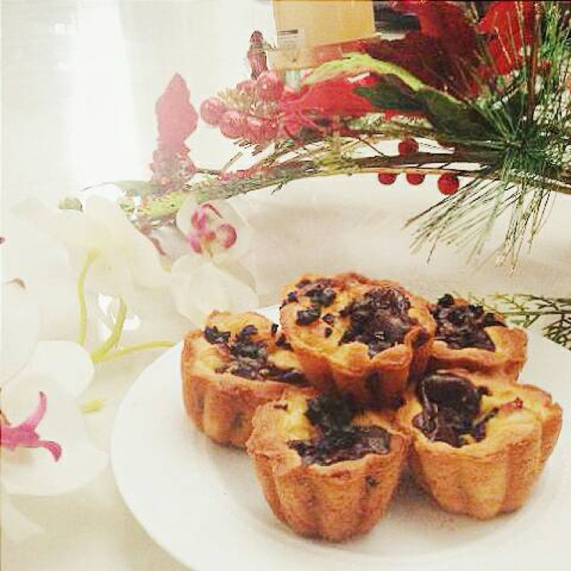 

KUE PUTU BELANDA ISI FLA - ISI 10 PCS PER PAKET