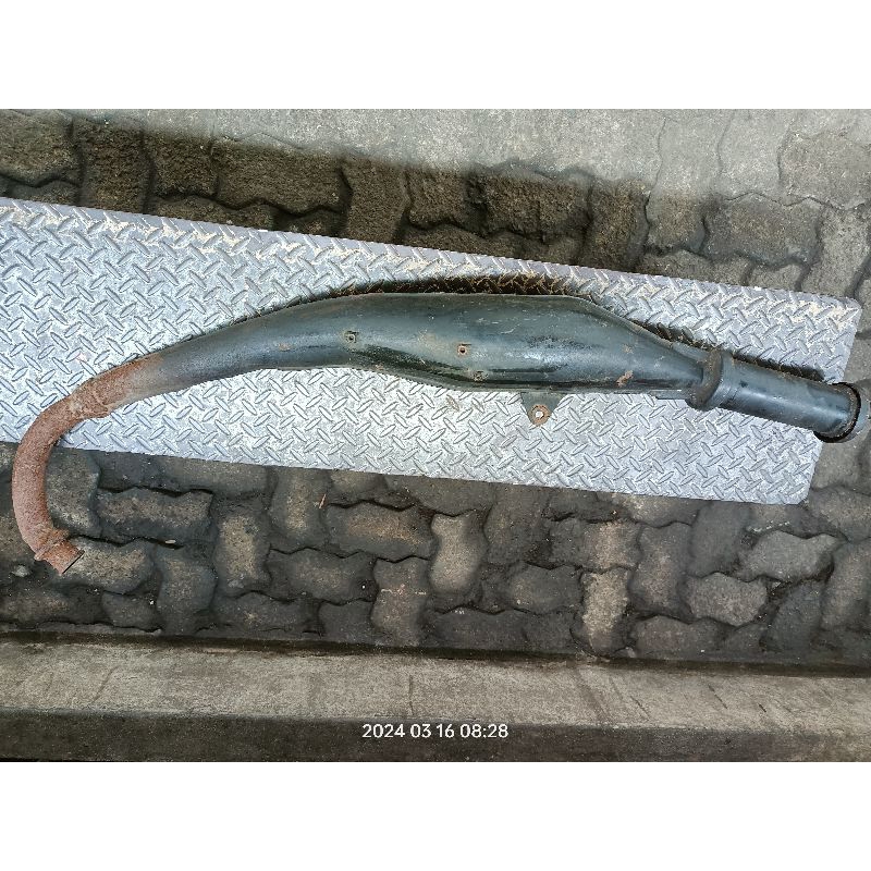 knalpot original satria hiu