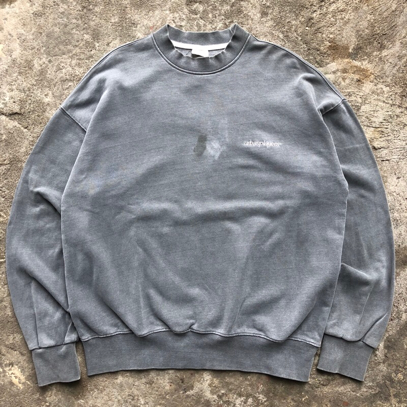 CREWNECK URBAN PLAYERS GREY WASHED