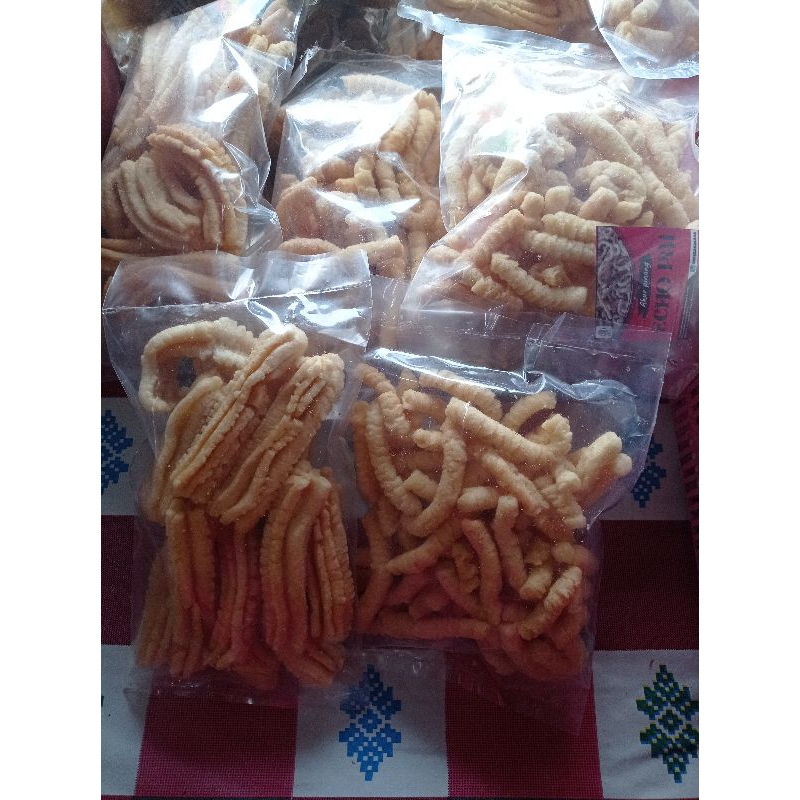 

kue akar pinang