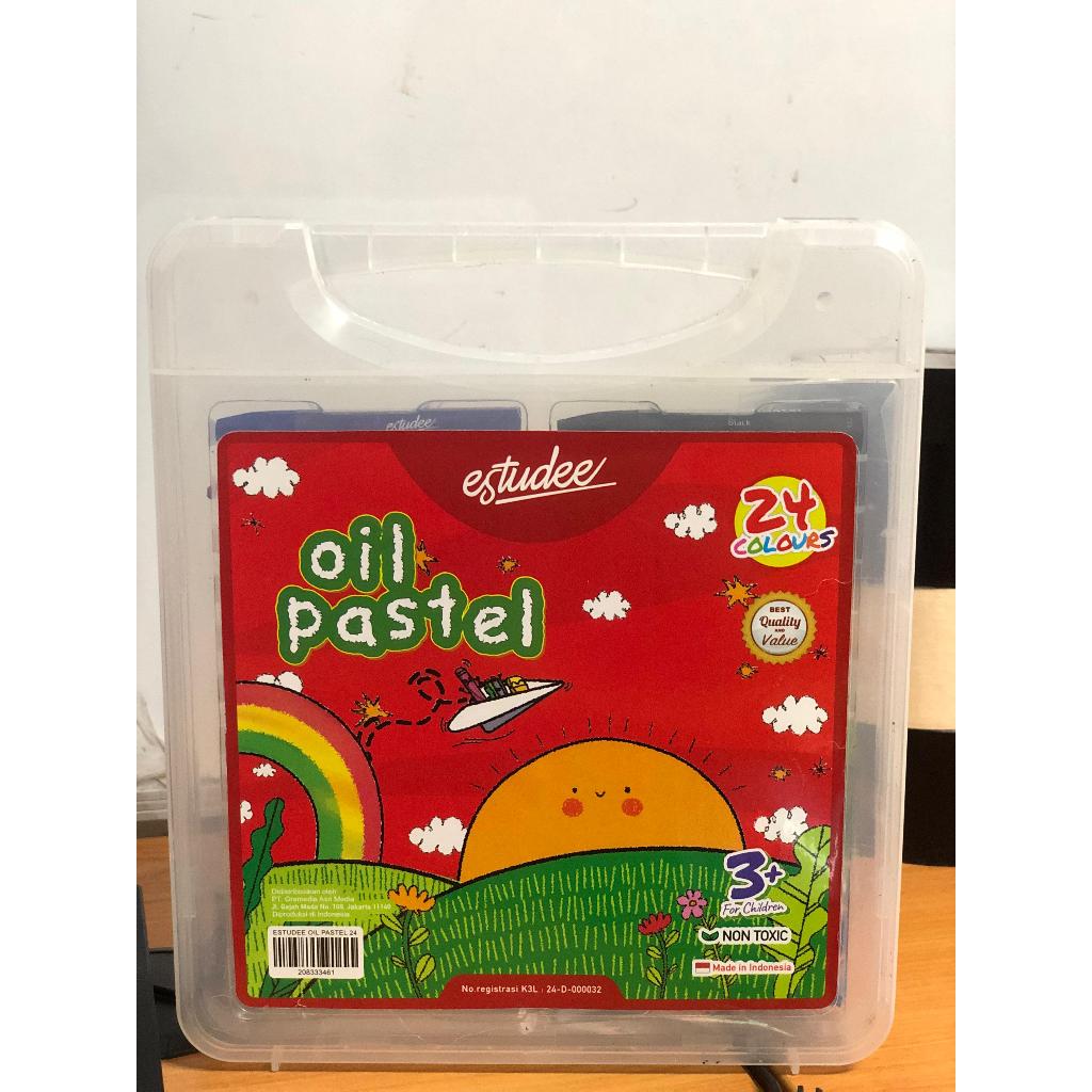 

Gramedia Banjarbaru - Estudee Oil Pastel