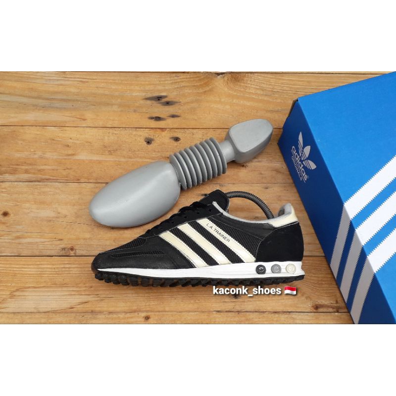 SEPATU CASUAL SNEAKERS ADIDAS LA TRAINER BLACK ORIGINAL