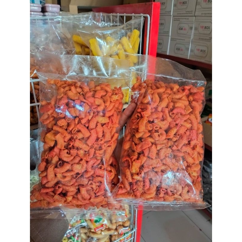 

Makroni sepat balado kemasan 300 Gram/Jajan Enak gurih renyah