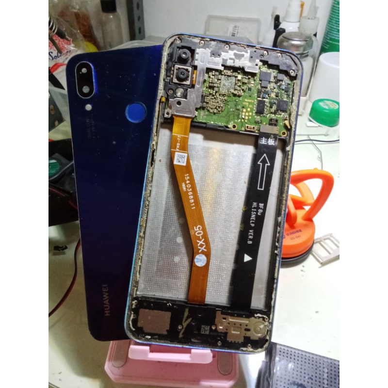 Huawei Nova 3i minus