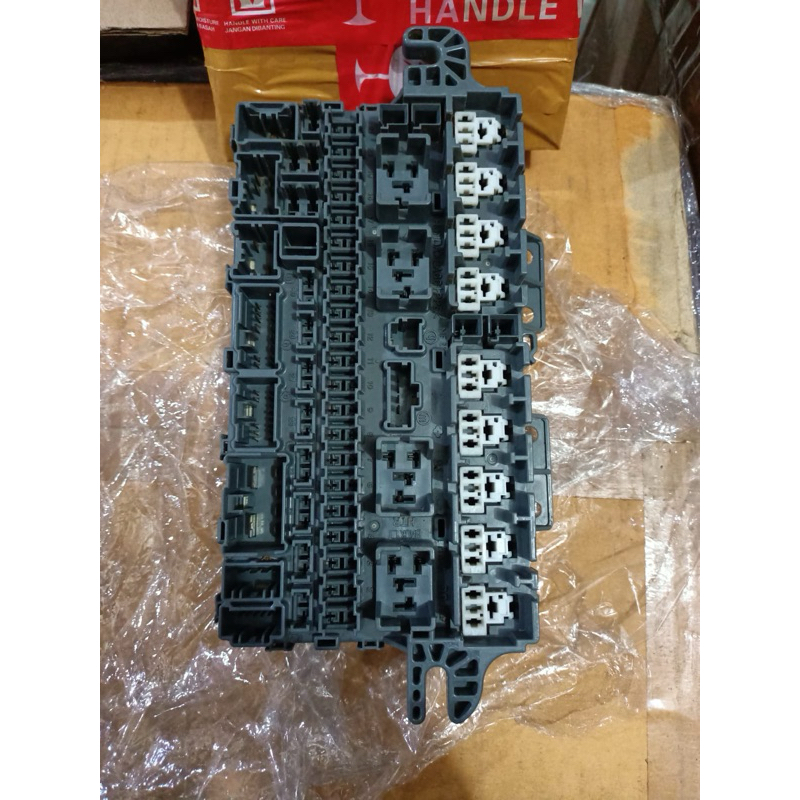 Fuse box sikring honda JAZZ IDSI VTEC GD3